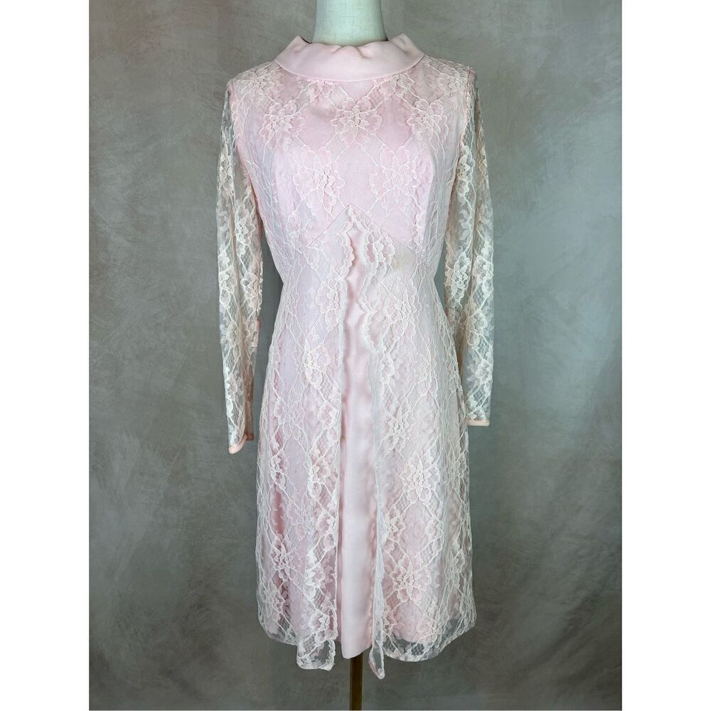 Vintage 1960s 1970s Mod Lace Dress Blush Pink